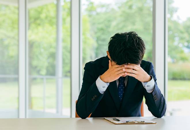 仕事しない部下に注意をしてから逆パワハラを受けている｜嫌がらせ調査事例