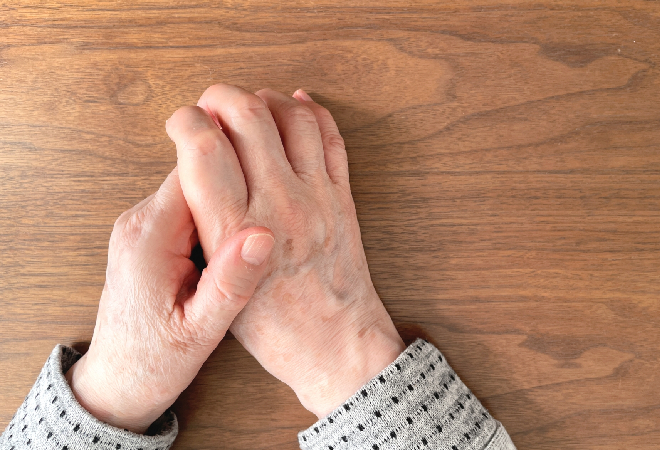 ヘルパーさんが母の物を盗んでいるかもしれない|50代女性からの調査相談