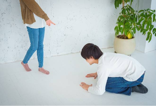 家族ぐるみで信じていたのに…夫と後輩の二股不倫を疑っています｜浮気探偵利用事例