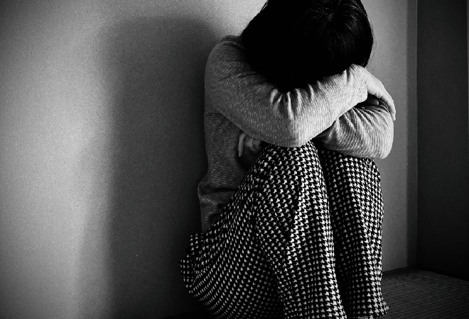彼の浮気を知って死にたいと思った…でも私は慰謝料を取る決意をした|20代女性からの調査相談