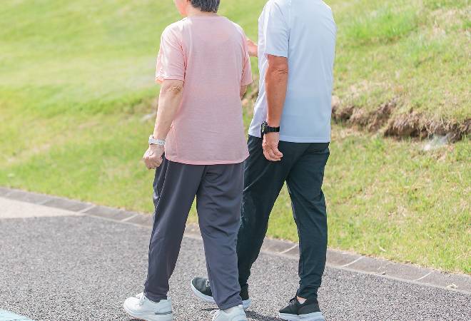 父が高齢の女性に貢いでいるようで心配…詐欺かどうか確かめたい｜探偵利用事例