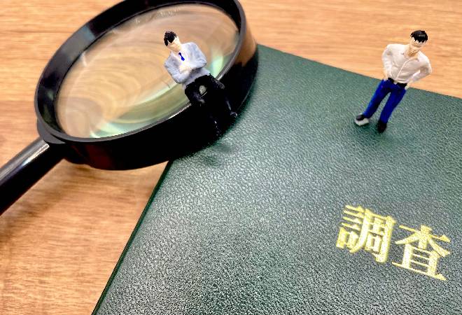 夫の行動が怪しい…素行調査を依頼。その費用と効果｜探偵利用事例