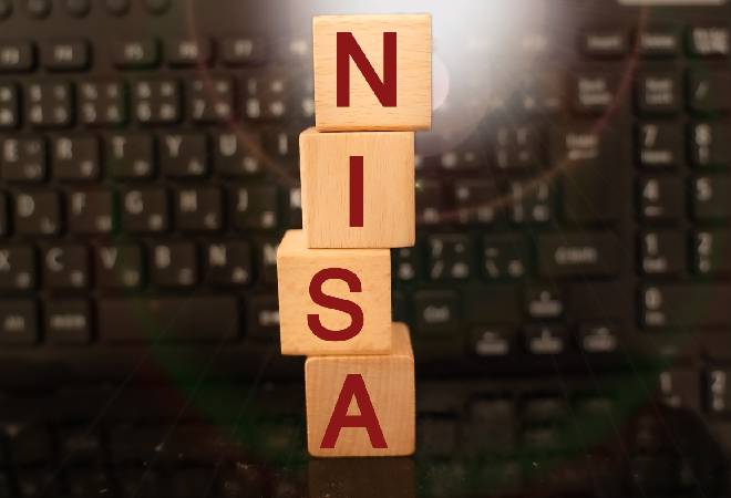 動画で新NISAを学ぶはずが…SNSで1000万円詐欺被害｜探偵利用事例