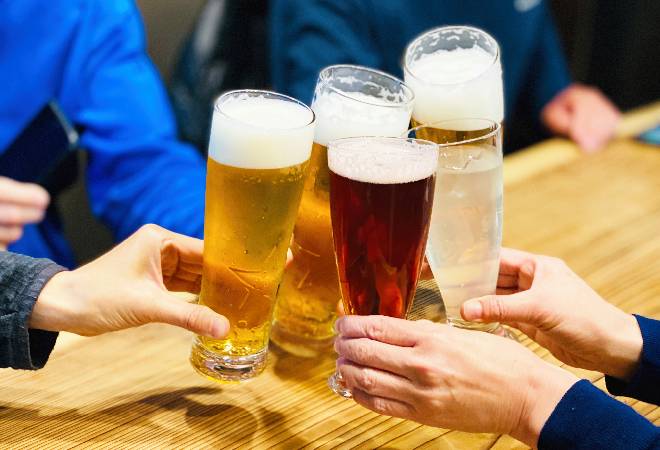 学生時代の先輩と飲みに行って朝まで記憶がない…｜探偵利用事例