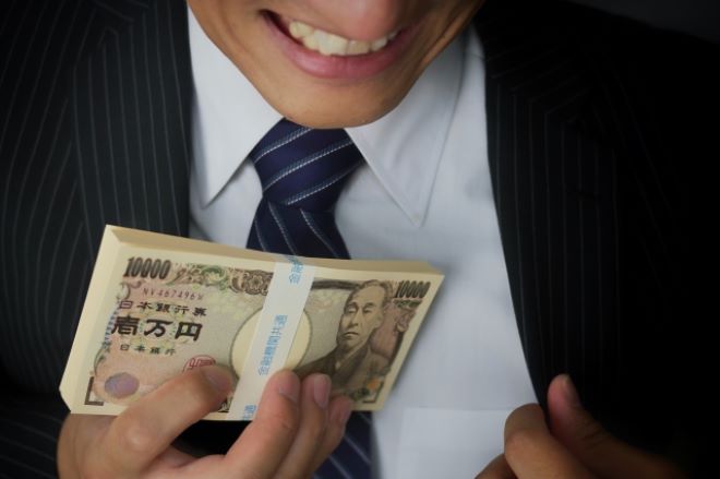 アプリ婚活で知り合った相手から投資話…もしかして恋愛詐欺？｜マッチングアプリで知り合った恋人の素性調査