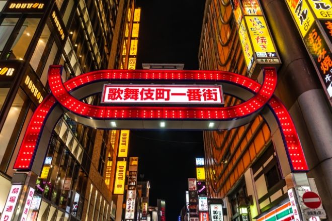 ホストにハマった妻が貯金を使い込み？夫が探偵に託した真実の追跡｜探偵利用事例