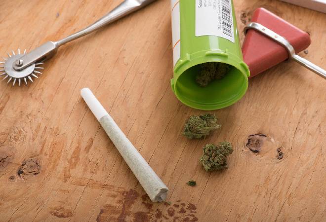 生徒が学校内で大麻を販売しているかもしれない|探偵利用事例