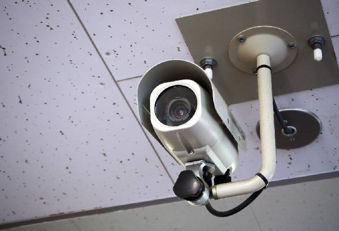 防犯カメラ設置に反対する職員がいる…やましいことがあるのか？｜探偵活用事例