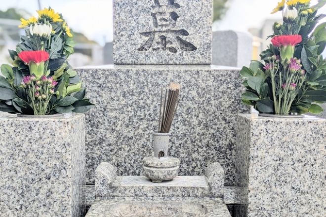 親友の墓前で過去の裏切りを謝りたいのに、場所がわからない…｜探偵による友人のお墓探し調査事例